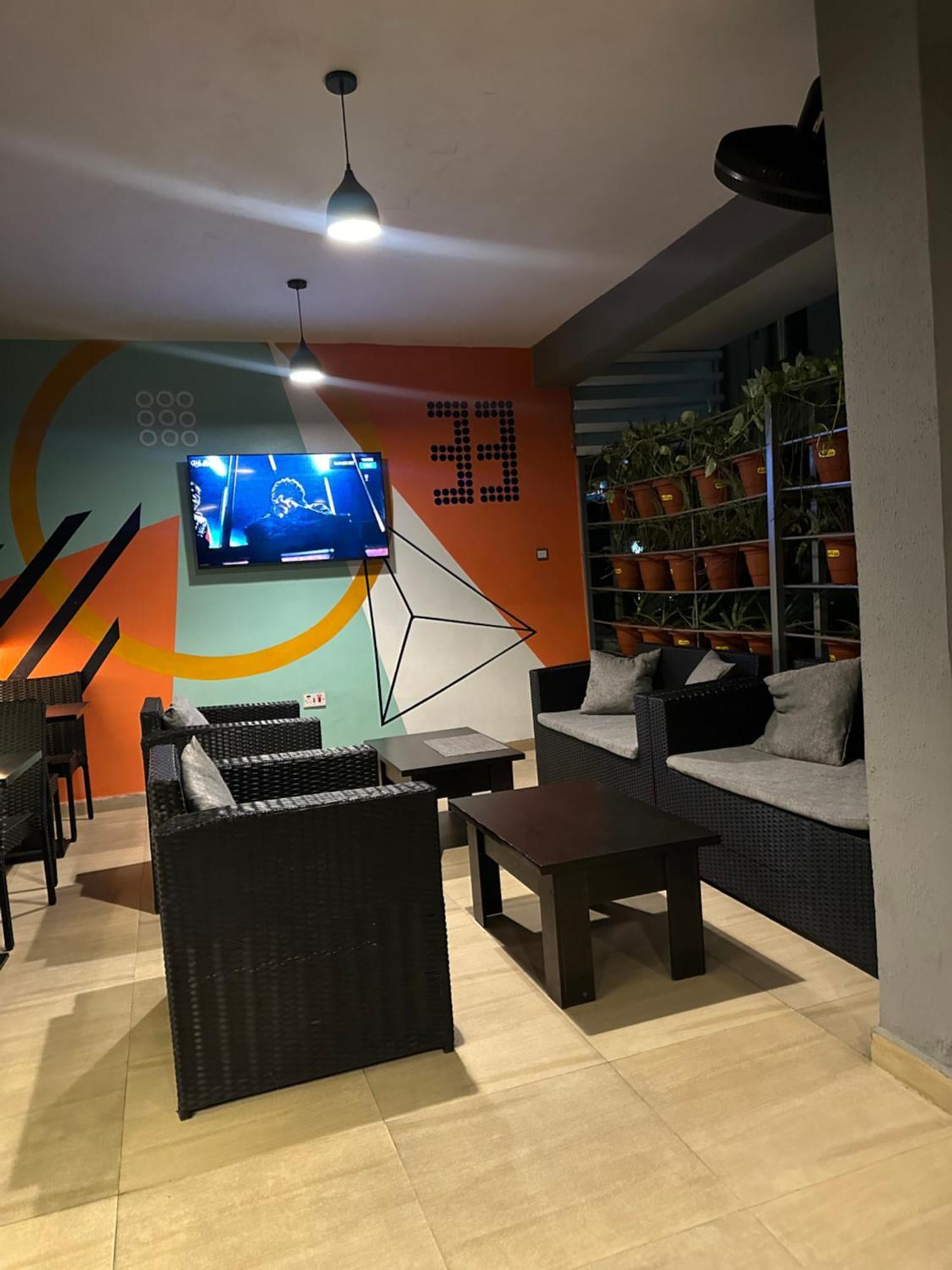 Villa Thirty Three Lagos Exterior photo